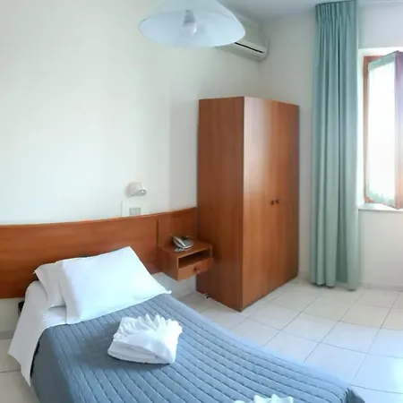 Hotel Baiardo Romagnano Sesia