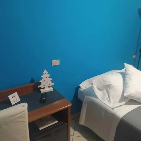 ホテル Baiardo Romagnano Sesia