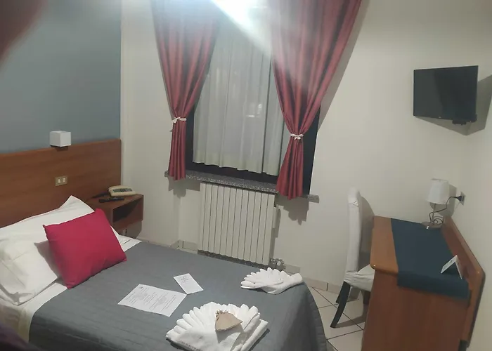 Hotell Baiardo Romagnano Sesia